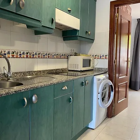 Apartament In Mit Grosser Terrasse *